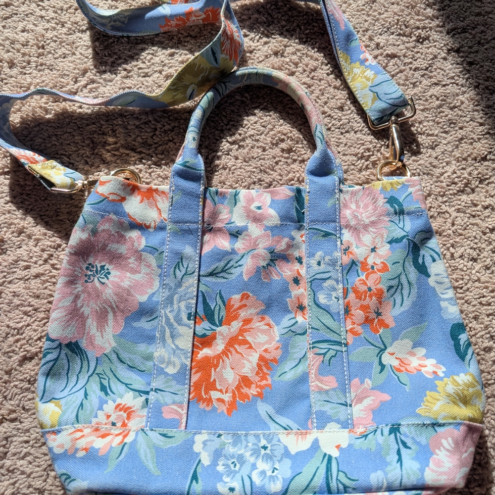 Floral Blue Tote Bag